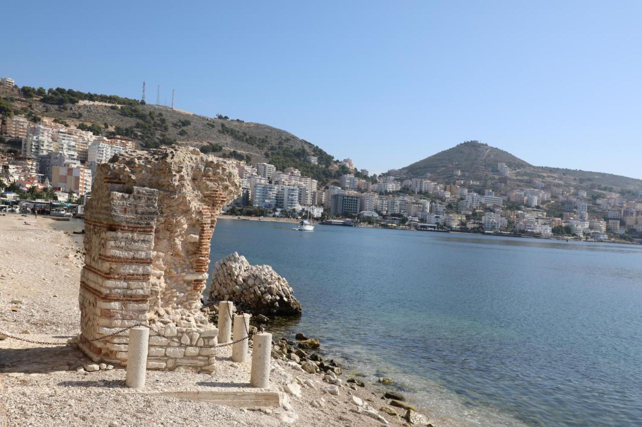 סרנדה Luxury Seafront Apartments מראה חיצוני תמונה