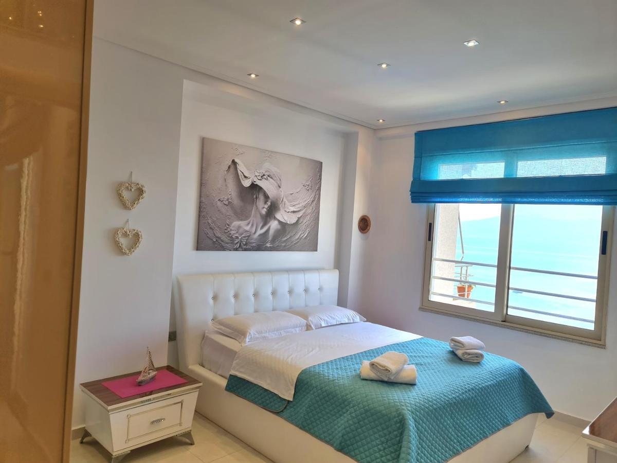 סרנדה Luxury Seafront Apartments מראה חיצוני תמונה
